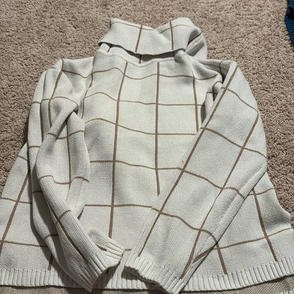 Turtleneck sweater size large